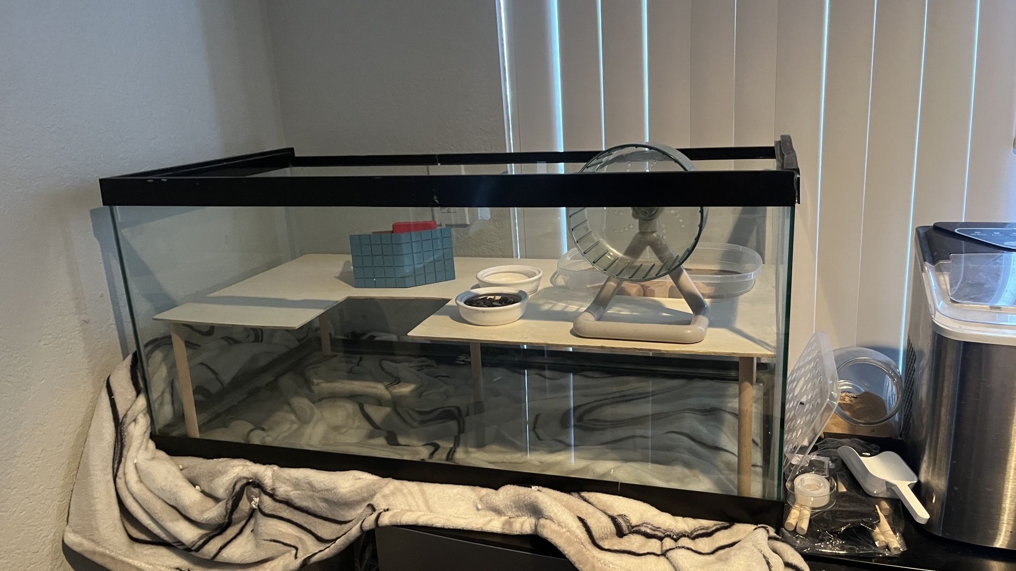 Fish Tank 45 Gallons