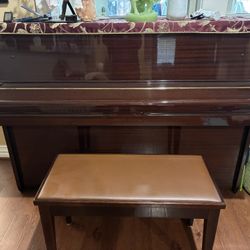Yamaha Piano 