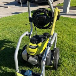 RYOBI GAS 3100 PSI PRESSURE WASHER WITH HONDA ENGINE 