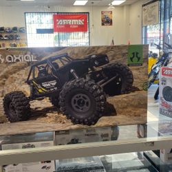 1/10 UTB10 Capra 1.9 4WS 4X4 Unlimited Trail Buggy Brushed RTR