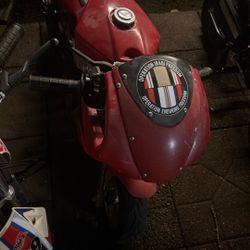 Miniature Crotch Rocket Children Size Red Has Some Issues Flat Tire Takes Gas