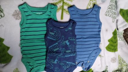 Baby Boy Carter's Onesie Bodysuits Size Newborn