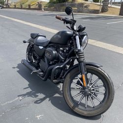2013 Harley Davison Iron 833