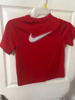 Boys Red Nike T-shirt Size Medium