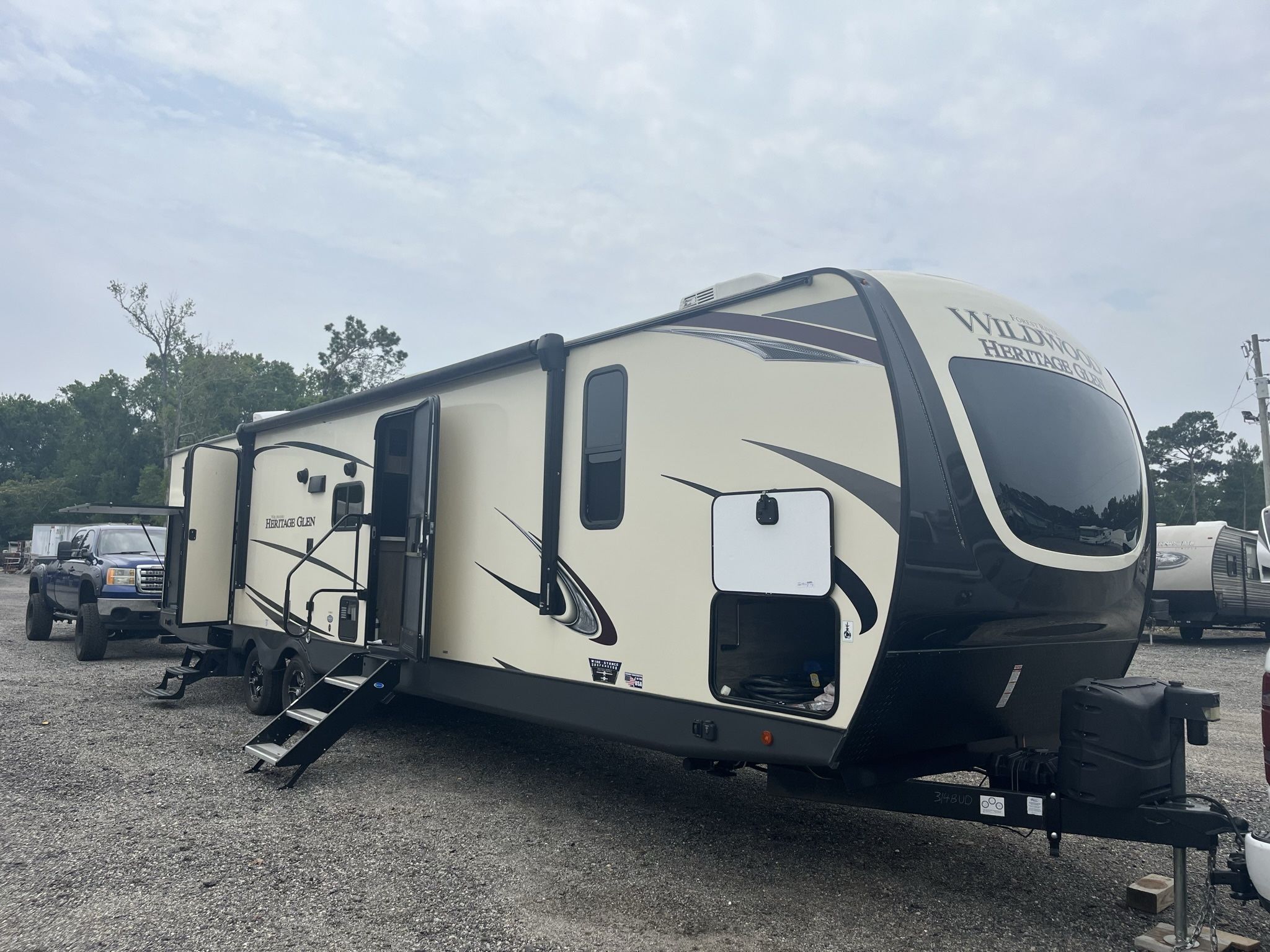 2021 Forest River Heritage Glen BUD314