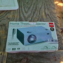 Home Theather Projector