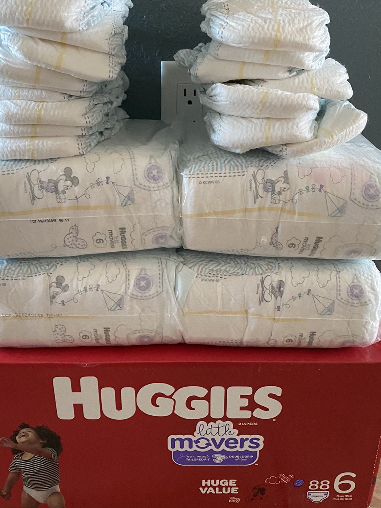 Huggies Little Movers Size 6