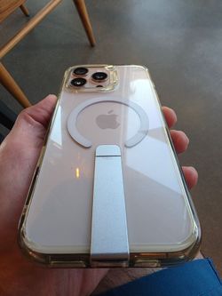iPhone 16 Pro Max 256GB Desert Titanium Factory Unlocked 99% Battery only 135 battery cycles (ALL Apple Original Parts, NO REPLACEMENTS)