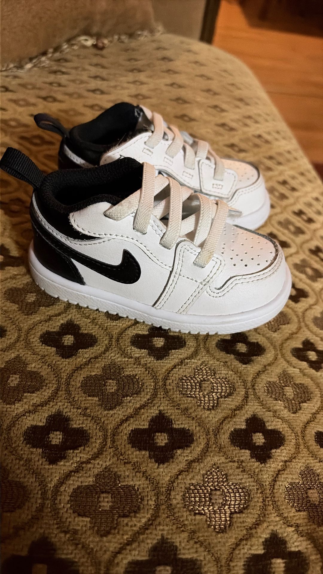 Toddler Sneakers Size 5 Air Jordan’s
