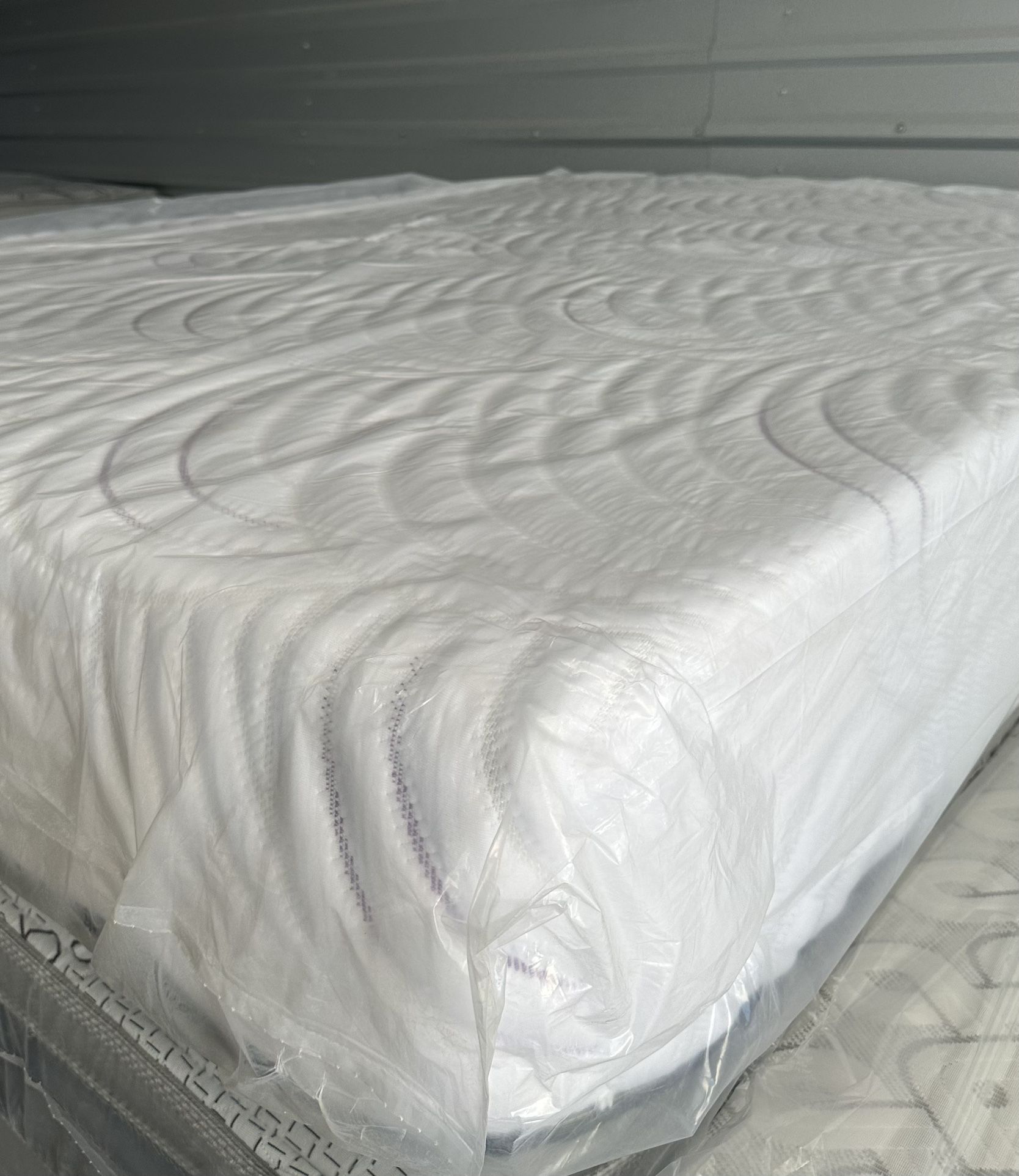 BRAND NEW MATTRESSES 12” inches thick pillow top or and memory foam / prices start at $159 to $350,All Products : American Fashion Style Bags On Sale
