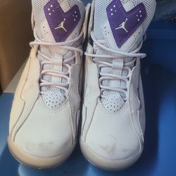 Air Jordan(GS) Air Jordan 7 True Flight 'Wolf Grey Purple'  Size 4Y