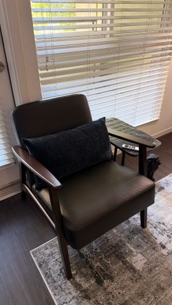 IKEA arm chair like new