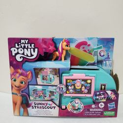 My Little Pony Playset Sunny Starscout Smoothie Truck Set

