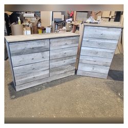 Dresser set