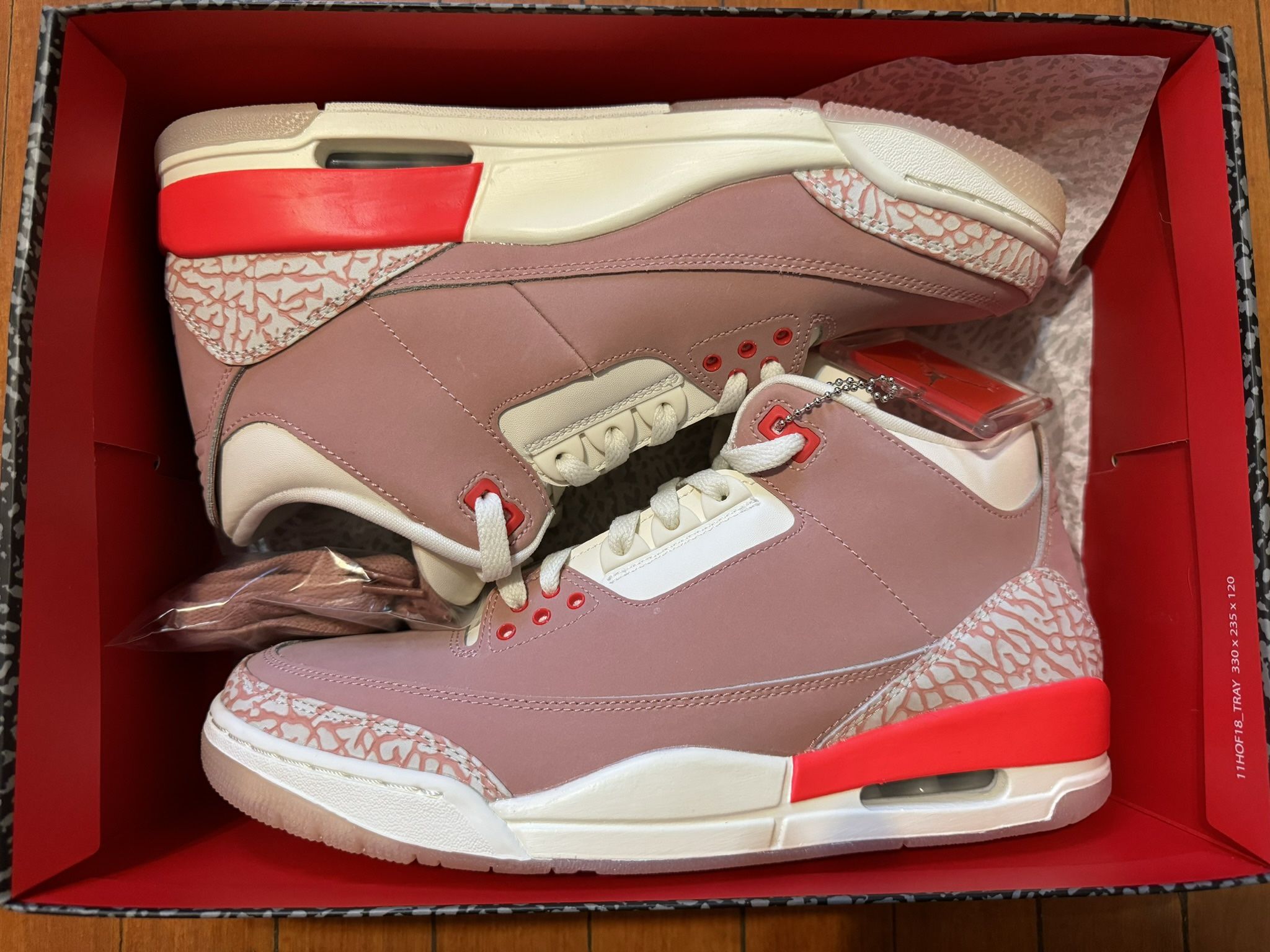 Air Jordan 3 size 9.5 Men’s New