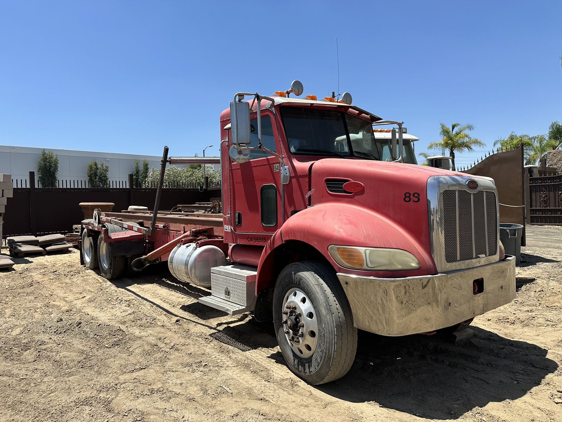 2007 Peterbilt 340 Roll Off