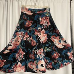 Black Flower Pattern Skirt