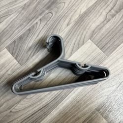 Hangers For Baby’s Clothes