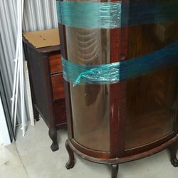 China cabinet damaged