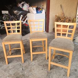 3 Bar Stools 