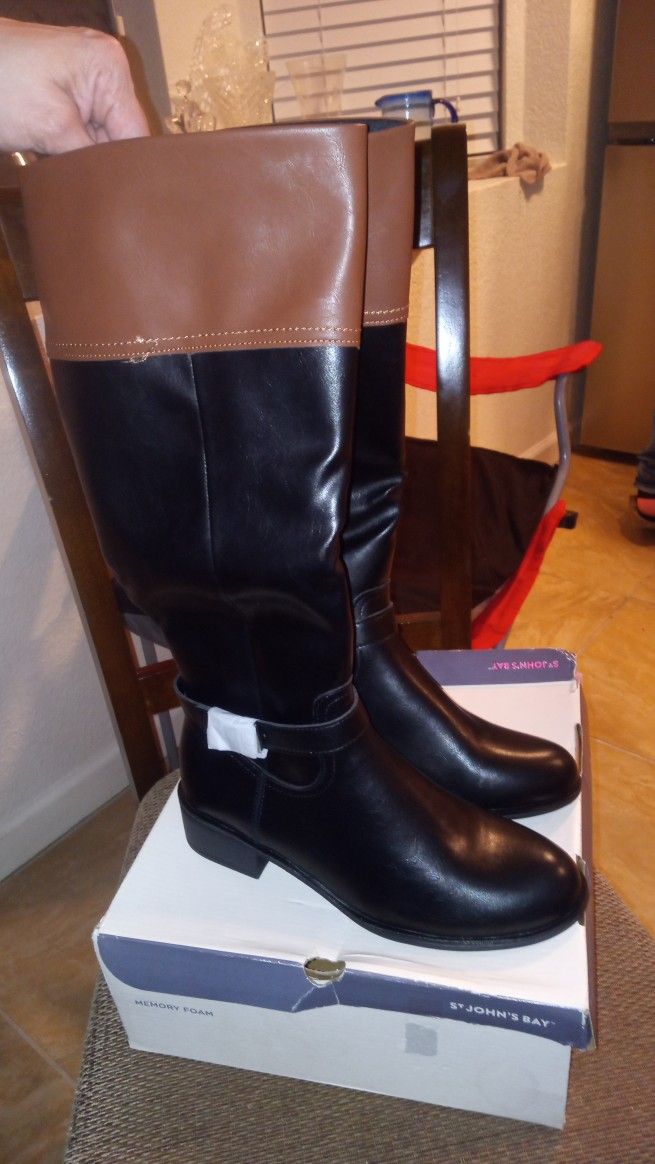 Women's St John's Bay Danwood Boots