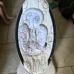 4moms MamaRoo Multi-Motion Baby Swing