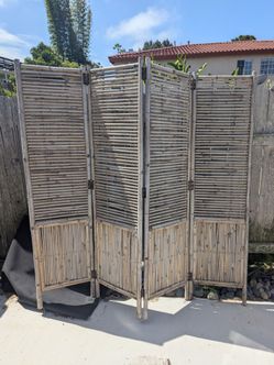 Used room divider