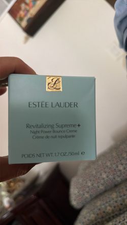 Estee Lauder Revitalizing Supreme +