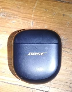 Bose QuietComfort Ultra Earbuds 2nd Gen Black Noise Cancelling Earbuds(USED)