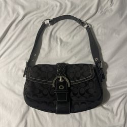 Coach Signature Soho Handbag Black K05Q-6314 NWOT Pockets
