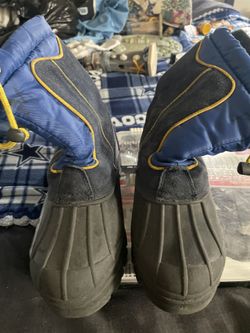 Snow Boots
