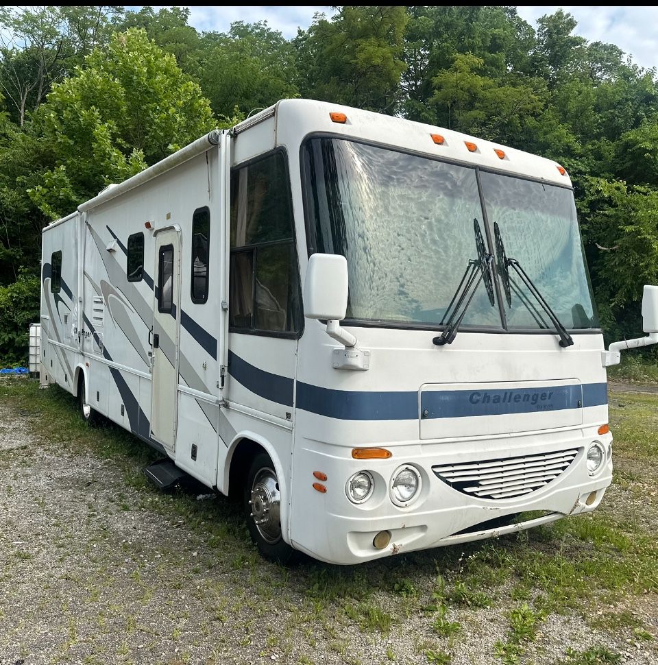 2003 Damon Challenger 35 ft