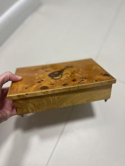 Italian Vintage Music Box With Jewelry 🥰