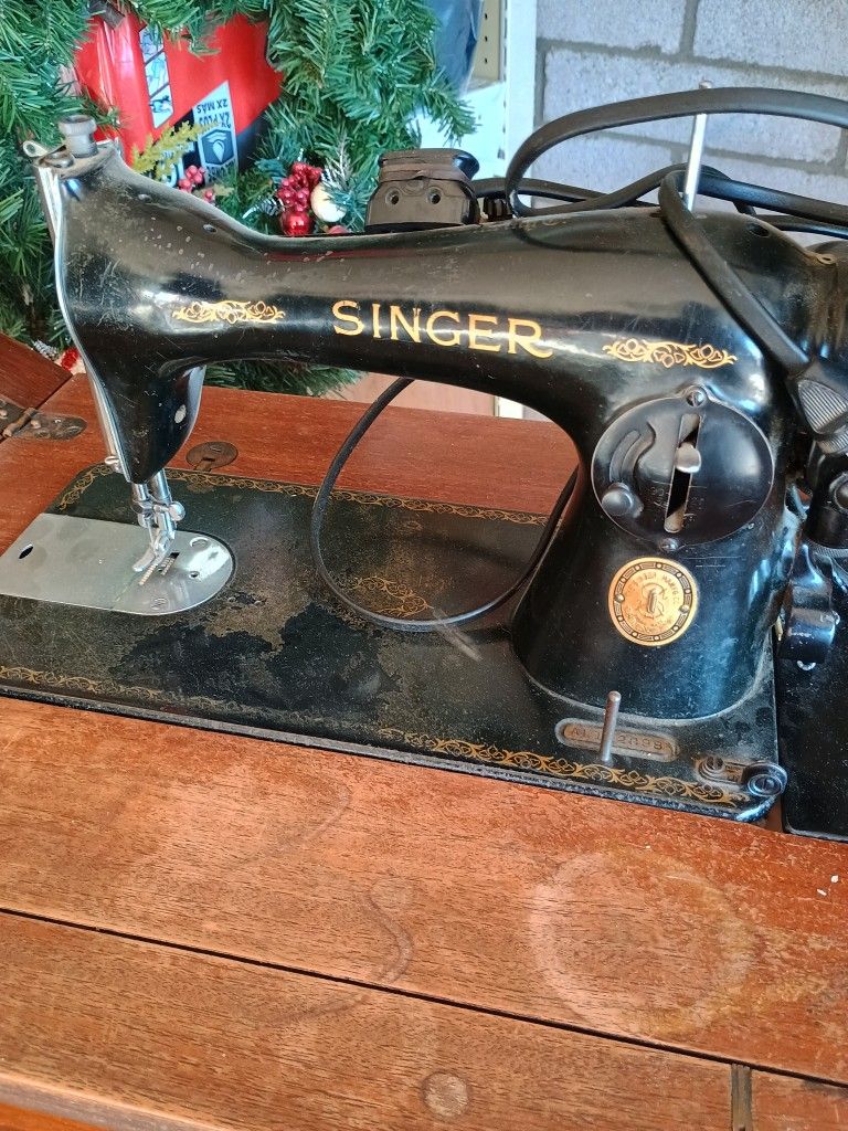 Antique Singer Machine..