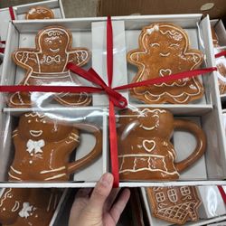 overjoyd BOUTIQ GIFT SET GINGERBREAD DINNERWARe