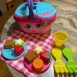 LeapFrog Shapes and Sharing Picnic Basket