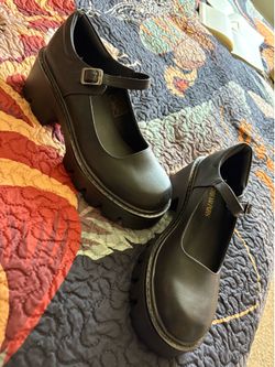 New Black Platform shoes