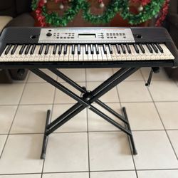 Yamaha  YPT-255 Piano