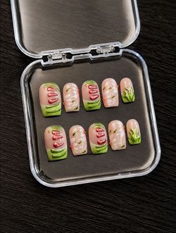 Press on Nails - Sizes S,M,L - CASH ONLY - 75th Ave and Peoria