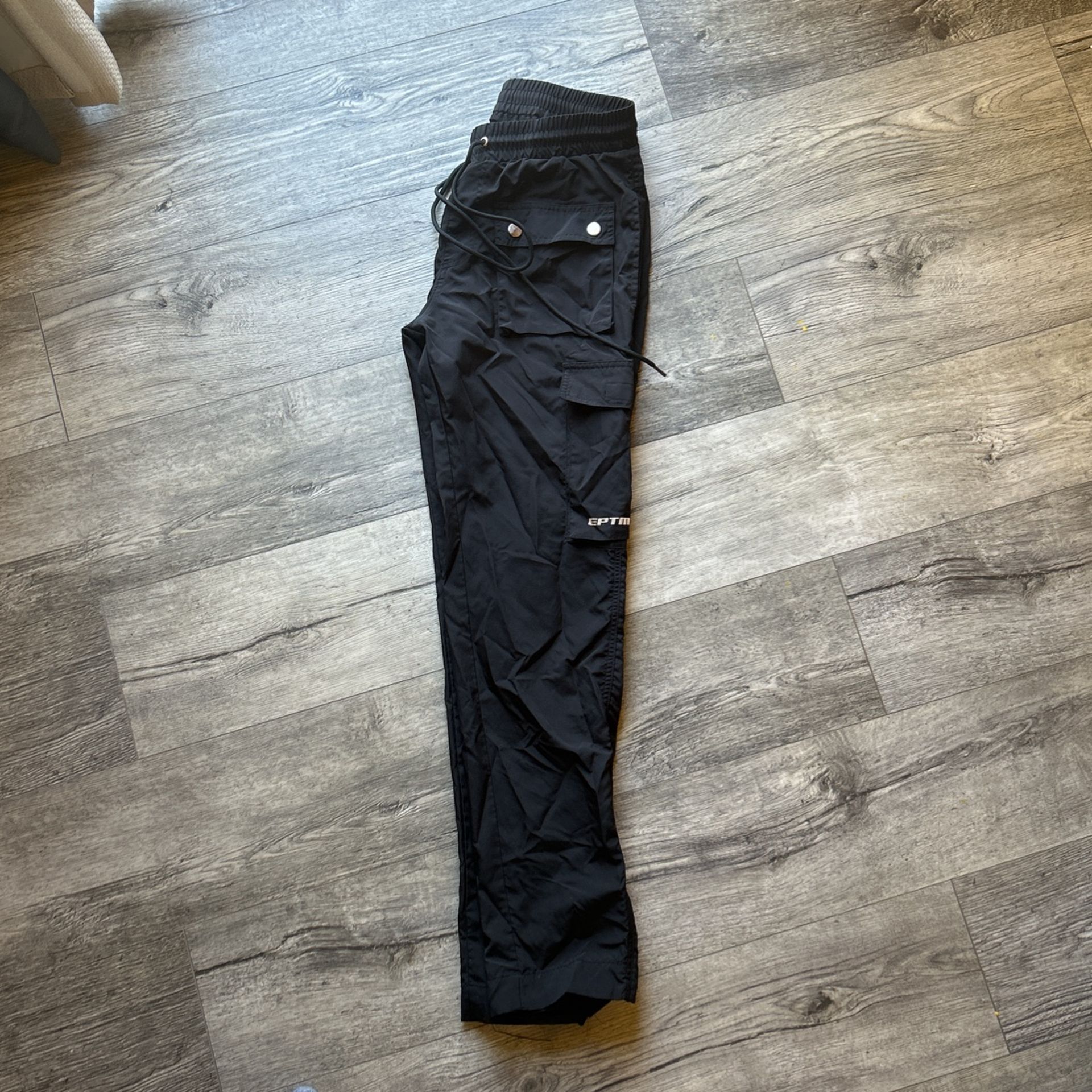 Men’s Cargo pants - Black 32 “EPTM”