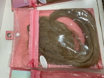 INH Honey Color Hair Extensions in Pink Zip Pouch