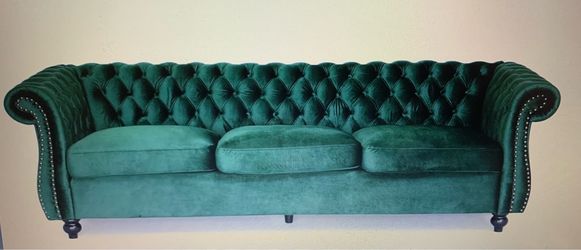 Emerald Green Sofq