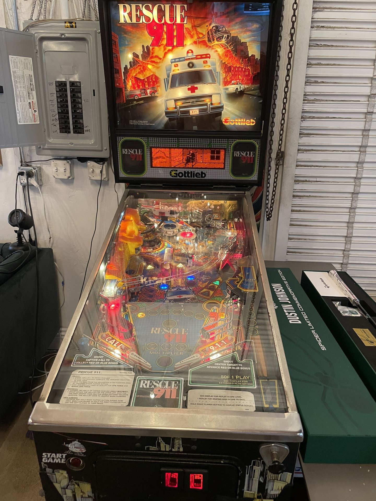 Pinball Machine For Sale.