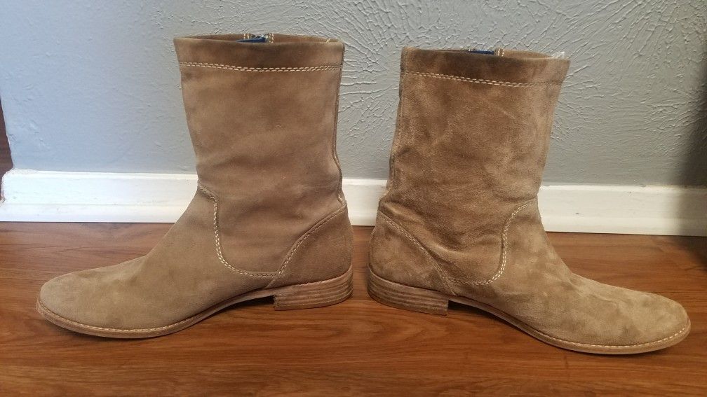 Women's boots