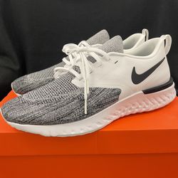 2018 Nike Odyssey React 2 Flyknit  Style Code AH1015-100 size 10.5 