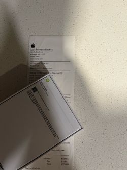 iPhone 16 pro max Black titanium 1TB
