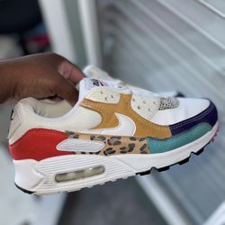 Nike Wmns Air Max 90 'Safari Mix'