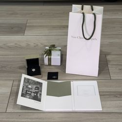 Jewery Box And Card And Gift Bag. No Necklace Inside