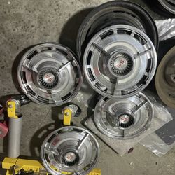 4 Hubcaps Off A 63 Nova SS 14”