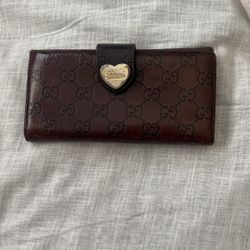 Gucci Wallet In Great Condition 